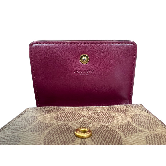 Coach Snap Phone Crossbody Signature Coated Canvas Leather 76357 Red Chain Strap - Picture 12 of 12